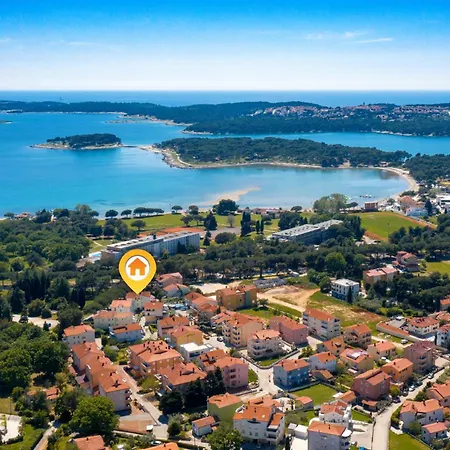 Pinia - A2 First Floor - Mpolo Appartement *