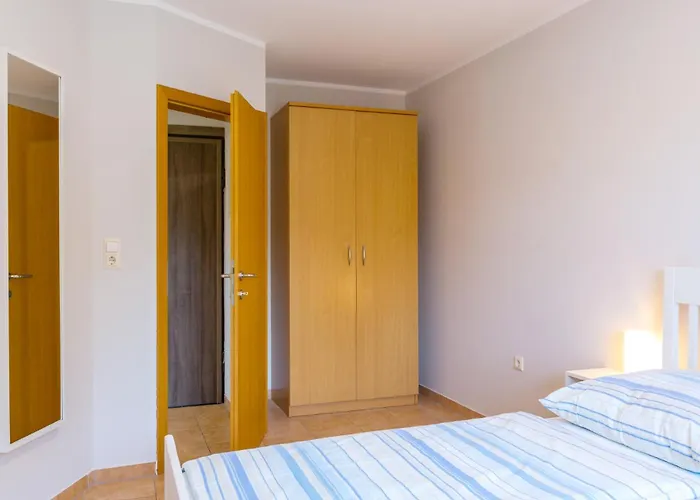 Pinia - A2 First Floor - Mpolo Medulin