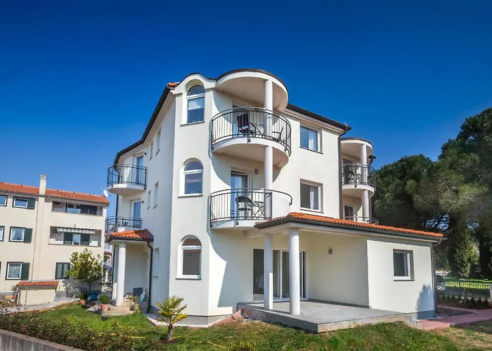 Pinia - A2 First Floor - Mpolo Apartment Medulin